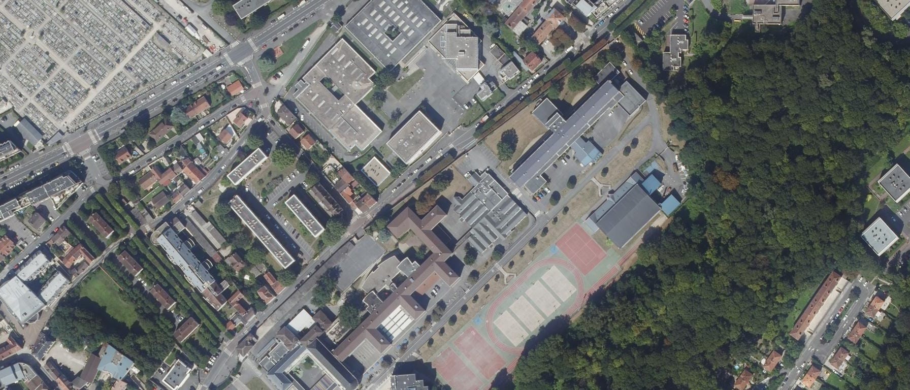 Vue aérienne de Lycée Clement Ader