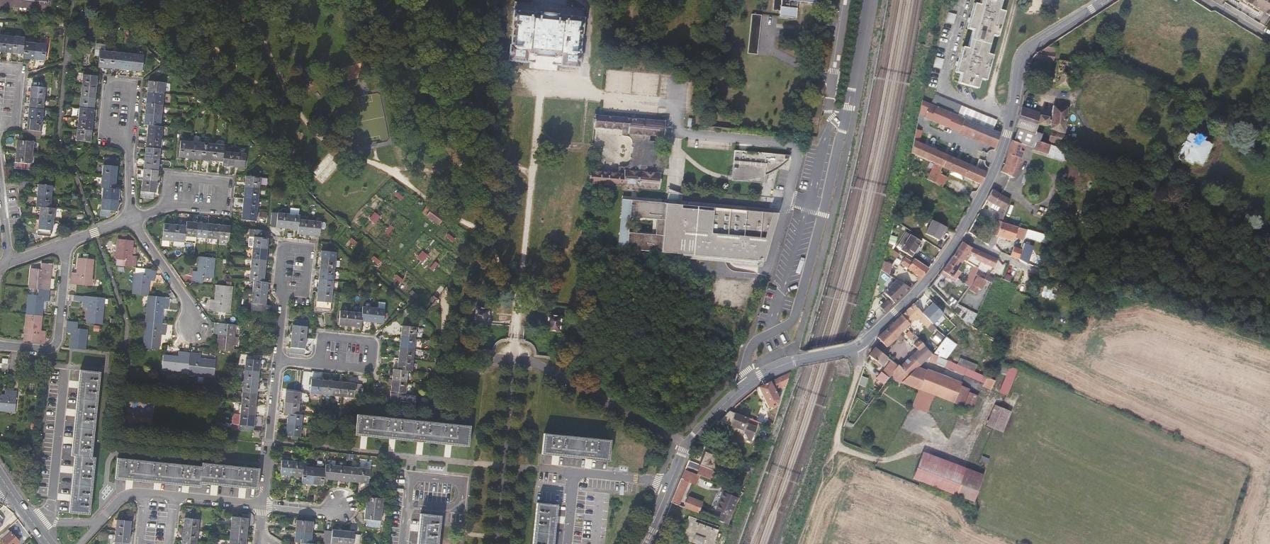 Vue aérienne de I.U.T. d'Evry Val d'Essonne - Site Brétigny S/Orge