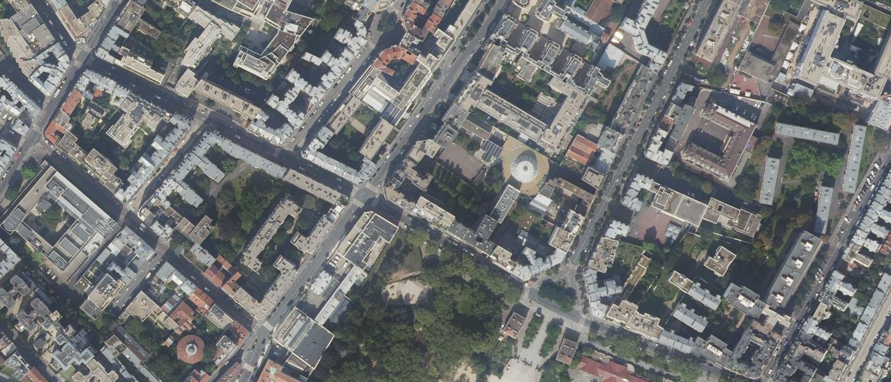 Vue aérienne de Institut de formation aux techniques de l'image et du son