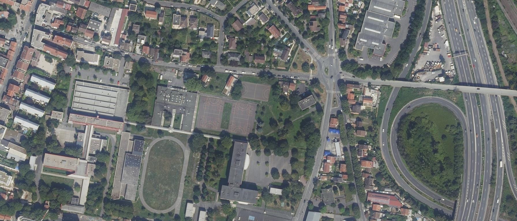 Vue aérienne de Lycée Olympe De Gouges