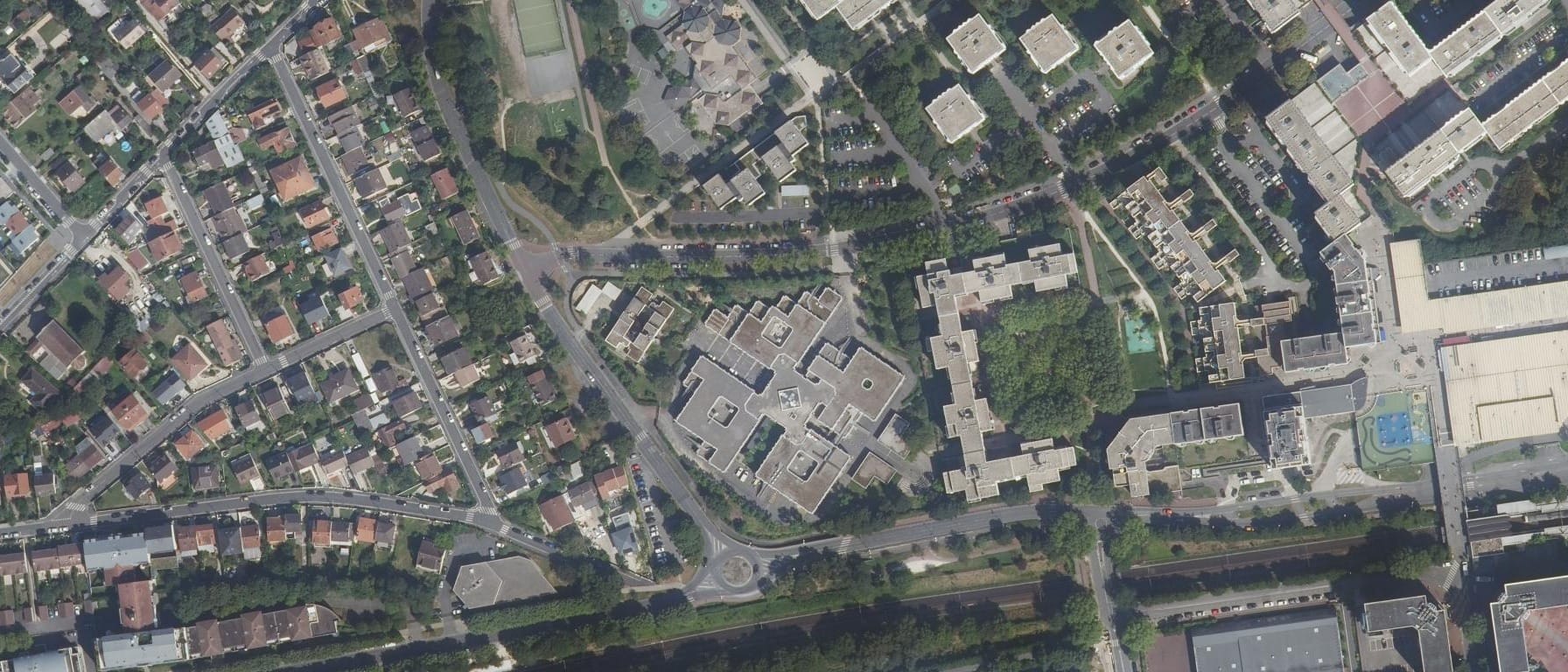 Vue aérienne de Lycée Flora Tristan