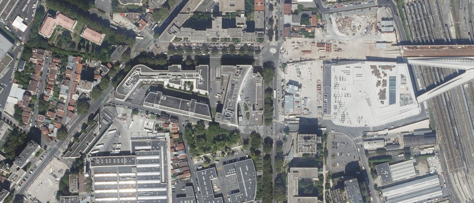 Vue aérienne de éklore-ed – CFA St Denis – CCI Pau Béarn