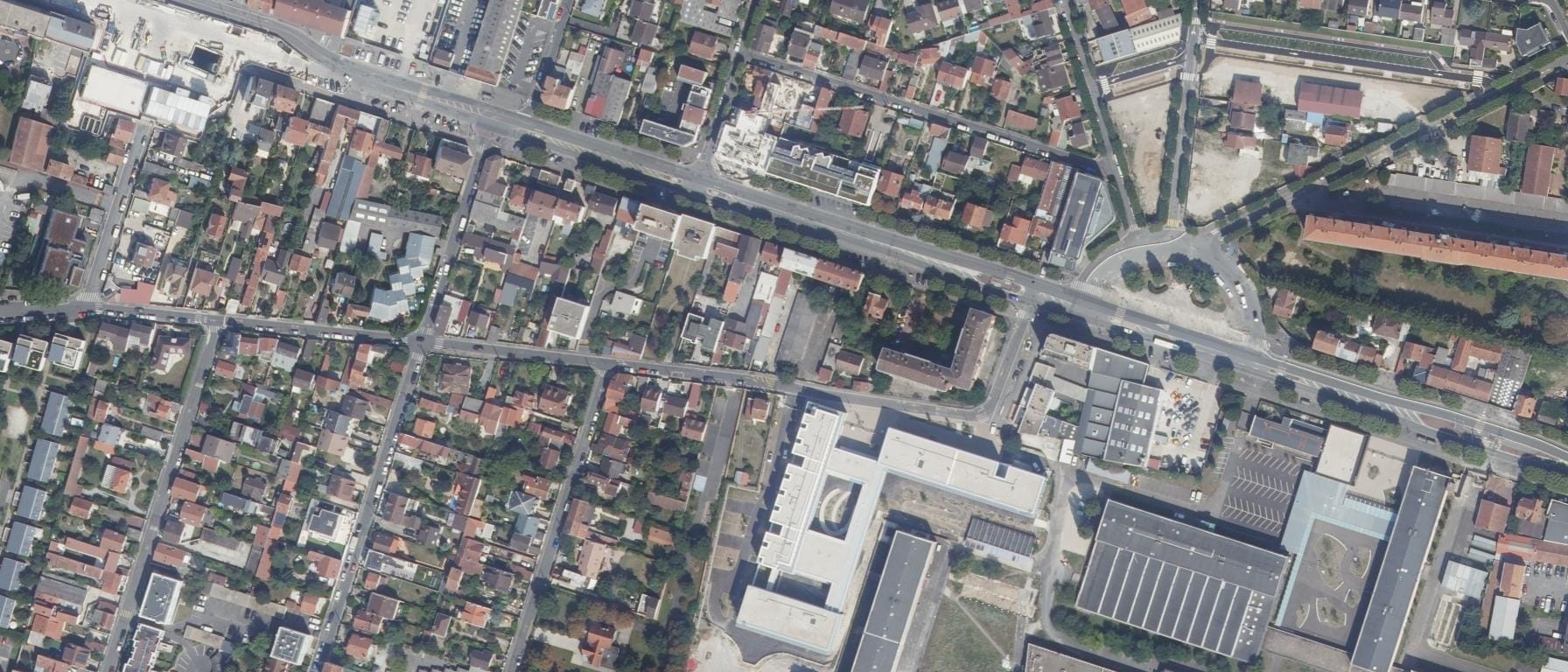 Vue aérienne de Lycée Louise Michel