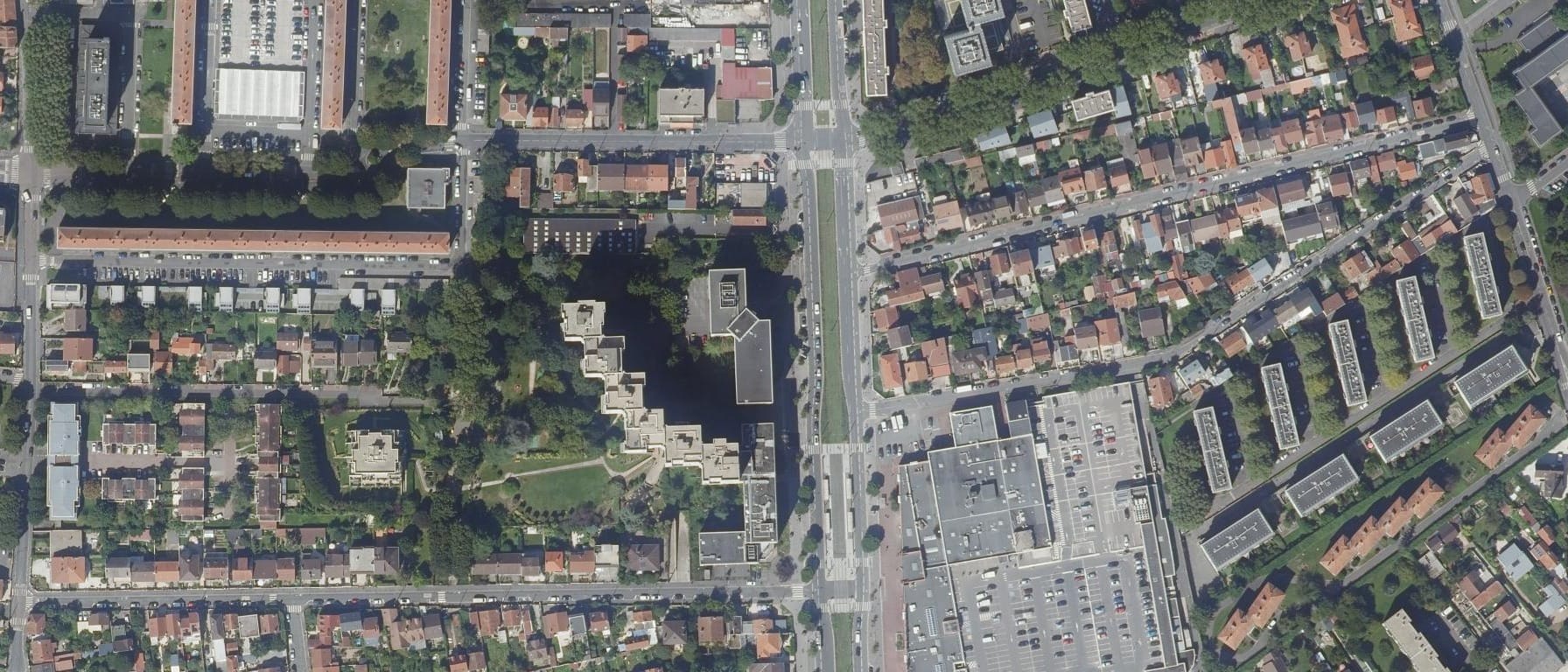 Vue aérienne de CFA Athena BS Paris