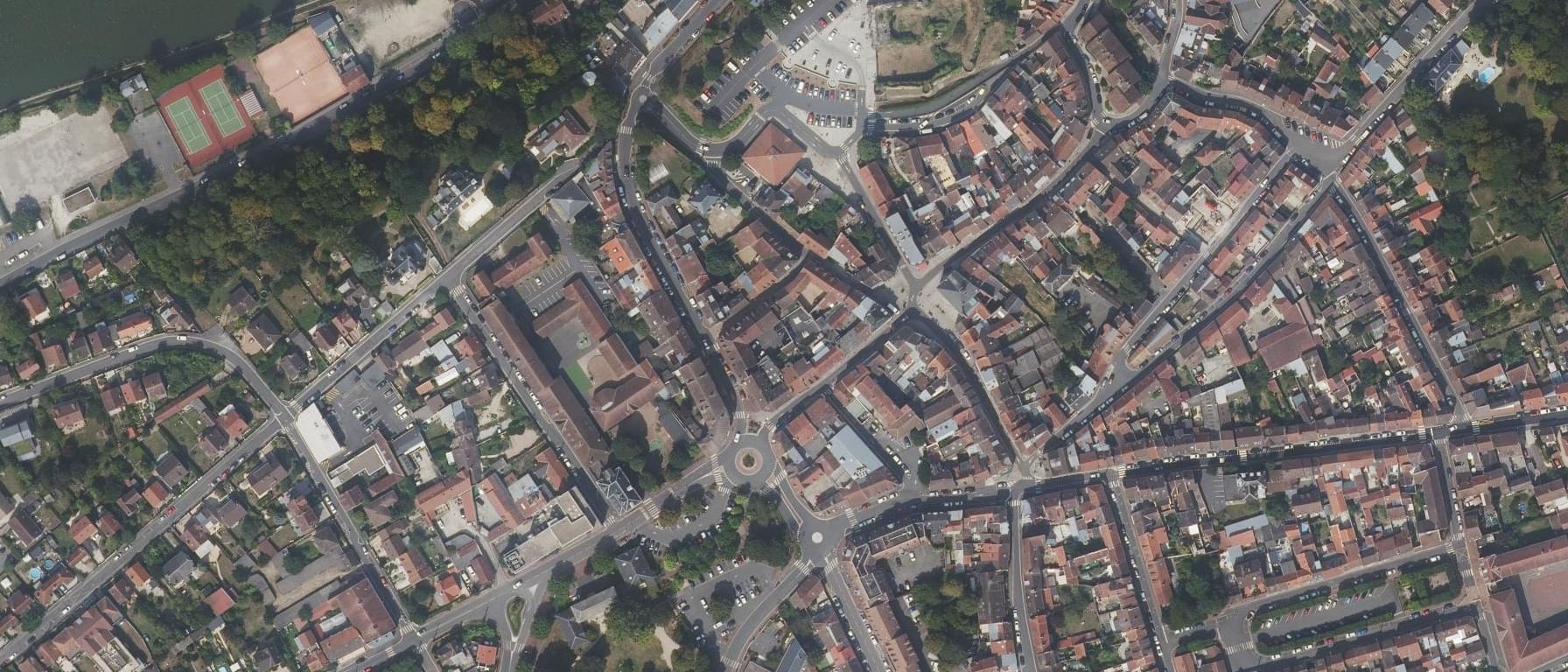 Vue aérienne de IFSI de l'Hôpital NOVO - site de Beaumont