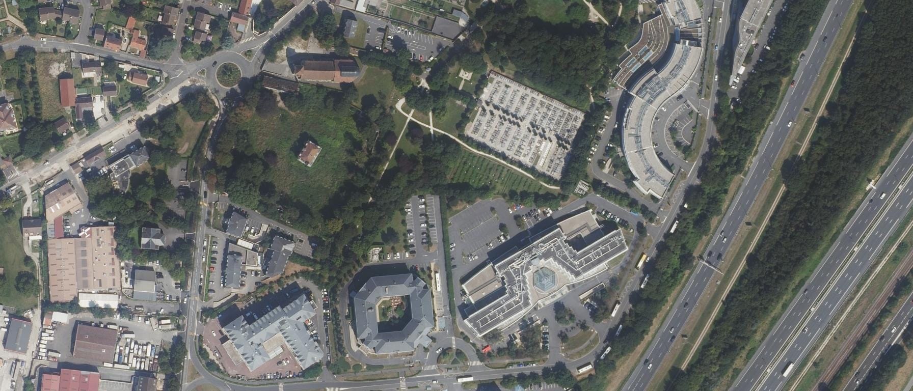 Vue aérienne de Organisme de formation-Centre de formation d'apprentis Excellence Academy - Roissy en France