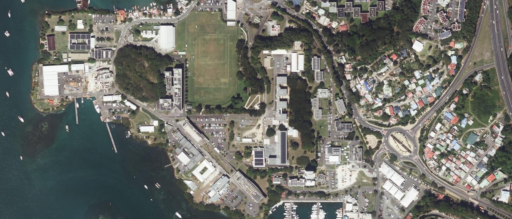 Vue aérienne de Université des Antilles - Pôle Guadeloupe