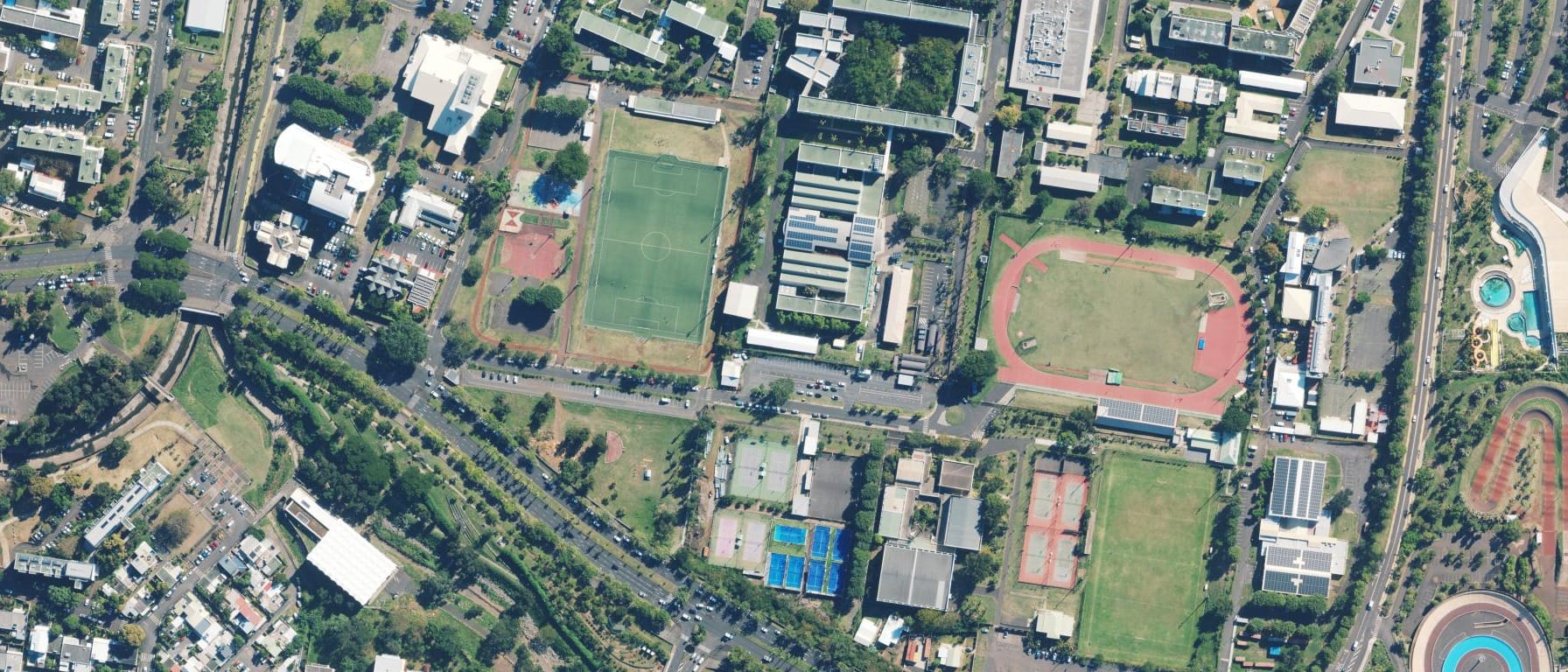 Vue aérienne de La Prépa des INP - Groupe INP - Saint-Denis de la Réunion