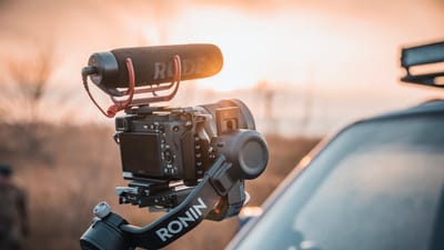 stabilisateur de cardan, équipement de photographie, matériel de tournage, lever du soleil, en plein air, caméra, équipement de vlog, caméra, caméra, caméra, caméra, caméra
