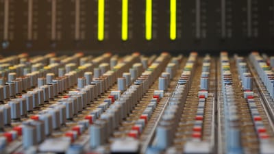 studio de son, mélange, console, bureau, mixer, du son, égaliseur, enregistrement, studio d'enregistrement, poti, mètre, le volume, brown bureau
