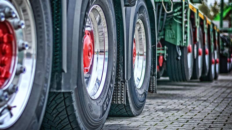 un camion, lourde charge, tracteur, transport, circulation, spécial de transport, vélos, pneu, axe, chargeur bas, chrome, machine, surlongueur, schwerlasttransporter, transport de charges lourdes, tracteur, tracteur, tracteur, tracteur, transport, transport, transport, transport, transport