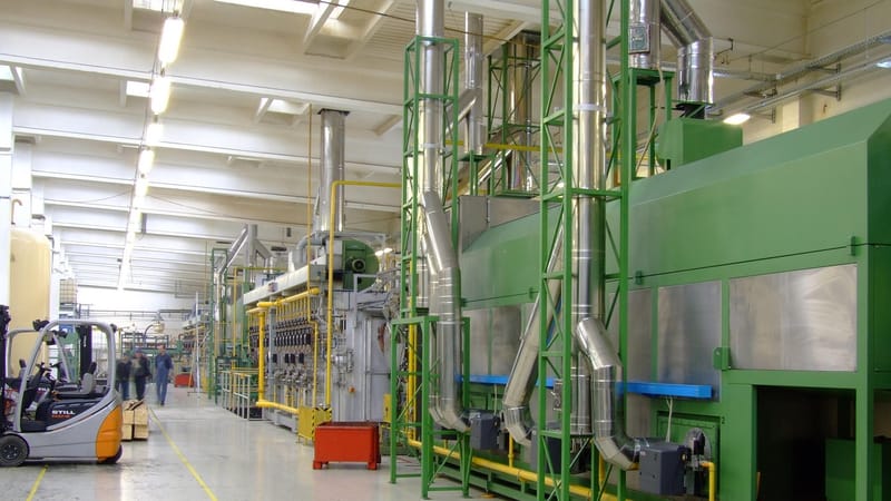 société, usine, production, ligne de production de machine, la production de, machine, ligne, l'industrie, industrielle, trafic, technologie, métal, usinage, fraisage, en acier inoxydable, la palette, éléments, entreprise, usine, usine, usine, usine, usine, production, production