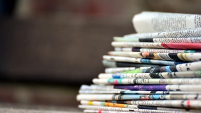 journaux, tas de journaux, presse, information, cafetière, lis, casser, nouvelles, détendez-vous, l'actualité, lire le journal, entraînement, savoir, journaux, journaux, presse, presse, presse, presse, presse