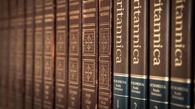 une bibliothèque, livres, encyclopédie, britannica, en train de lire, étagère à livres, bibliothèque, éducation, connaissance, lis, bookworm, livres, livres, livres, livres, livres, encyclopédie, encyclopédie, encyclopédie, encyclopédie, encyclopédie, bibliothèque, bibliothèque