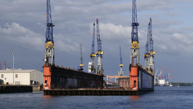station d'accueil, réparation, la construction navale, quai flottant, chantier naval, port, hambourg, grues, dockkräne, hafenmotive, elbe, quai flottant 10