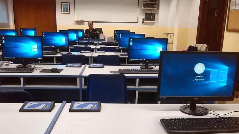 ordinateur, toiles, salle informatique, étudier, apprentissage, numérique, siéger, salle informatique, salle informatique, salle informatique, salle informatique, salle informatique