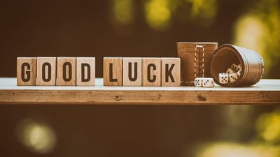 dé, coupe de dés, joie, jeux d'argent, gesellschaftsspiel, jouer, lancez les dés, win, profit, vitesse instantanée, dés chanceux, nombre chanceux, probabilité, win, win, probabilité, probabilité, probabilité, probabilité, probabilité