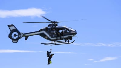 hélicoptère, pilote, gendarmerie nationale, rotor, secours, pales, sauveteur, sauvetage, service de sauvetage, marins pompiers, hélicoptère, hélicoptère, hélicoptère, hélicoptère, hélicoptère, gendarmerie nationale, sauveteur, sauvetage, sauvetage, sauvetage, sauvetage, sauvetage