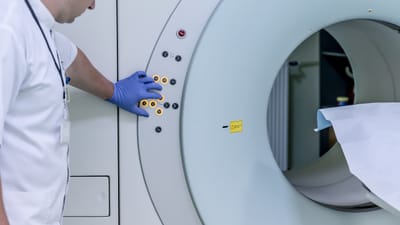 l'irm, l'imagerie par résonance magnétique, diagnostique, hôpital, test, essais, médical, santé, maladie, le médecin, les tests, traitement, patient, diagnostiqueur, technique
