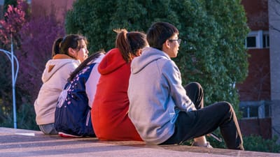 campus, étudiants, copains, grouper, ensemble