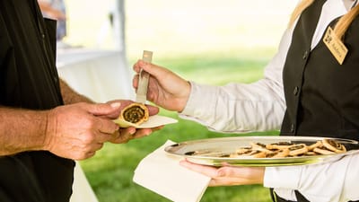 aliments, les serveurs, banquet, serveuse, serveur, le restaurant, à manger, service, client, portion, restauration, serveuse, serveuse, serveuse, serveuse, serveuse, serveur
