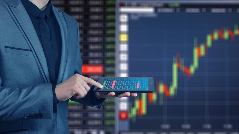 bourse, gagner, boom, homme d'affaires, tablette, ordinateur, pilotage, entreprise, symbole, la flèche, direction, en haut, tendance, banques, parquet, dollar, euro, la finance, crise financière, affaires commerciales, capitale, économie, prêts, politique, pension, spéculation, perte, la date de livraison, affaires en avant, économie mondiale, bourse, bourse, bourse, bourse, bourse