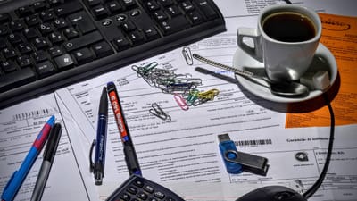 comptable, bureau, café, calculatrice, clavier, stylo, clé usb, facture, compagnie, formalités administratives, administration, comptabilité, travailler, profit, papier, souris, document, financier, la finance, entreprise, comptable, comptable, comptable, comptable, administration, administration, administration, administration, administration, comptabilité, comptabilité