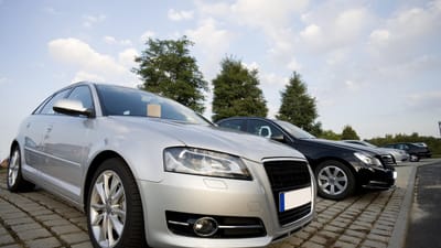 concessionnaire, les ventes d'automobiles, voiture, allemagne, vendre, vente, auto, voitures particulières, audi, véhicule, fonds d'écran de voiture, autohandel, autokaufmann