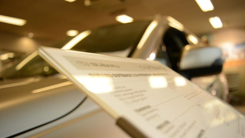 auto, conseil, car center, concessionnaire, à vendre, vendre, vendeur, brun voiture, brun vente, planche marron