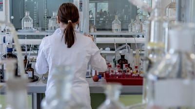 laboratoire, une analyse, chimie, recherche, chimiste, ph d, diagnostic, hôpital, tubes à essai, médical, docteur, essais, traitement, diagnosticien, santé, expériences, examen, examiner, chercheur, bleu de santé, l'hôpital blue, bleu médical, bleu médecins, bleu recherche, bleu de laboratoire, essai au bleu de, bleu chimie, laboratoire, laboratoire, laboratoire, laboratoire, laboratoire, chimie, recherche, recherche, chercheur
