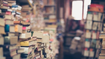livres, empiler, librairie, pile de livres, 2ème main, rétro, hipster, magasin, vieille, trendy, ancien, voyager, venise, désordonnée, littérature, une bibliothèque, éducation, connaissance, des romans, histoires, livres, livres, livres, livres, livres, librairie