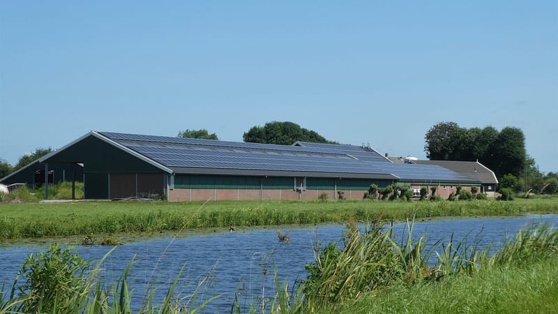cultiver, imeuble, panneaux solaires, installation, énergie solaire, la production d'électricité, la technologie, cellule solaire, la campagne, paysage