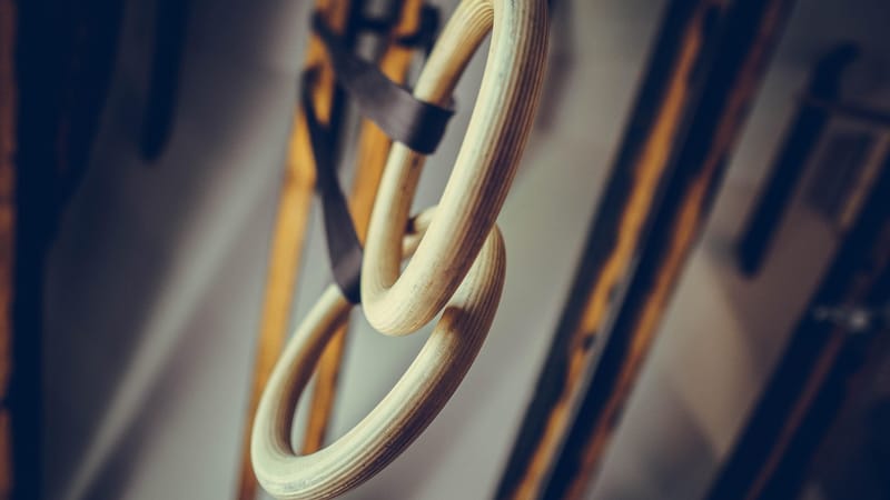 de remise en forme, exercice, les cercles, une femme, beh, sports, santé, de formation, en bonne santé, ajustement, corps, athlète, gens, active, la force de l, salle de sport, personne, les jeunes, fille, yoga, fort, un adulte, les muscles, muscle, athlétique