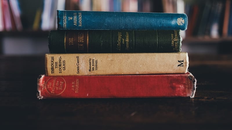 livres, une bibliothèque, j r r tolkien, livres de bibliothèque, éducation, apprendre, littérature, lis, étudier, connaissance, empiler, recherche, couverture rigide, cahier de texte, intérieur, livres, livres, livres, livres, livres, apprendre