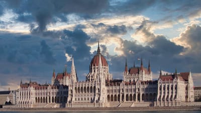 bâtiment du parlement hongrois, parlement de budapest, hongrie, budapest, parlement, fleuve danube, fleuve, l'europe , hongrie, budapest, budapest, budapest, budapest, budapest