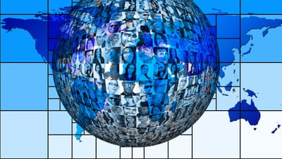 hommes d'affaires, équipe, collaboration, travail en équipe, relation amicale, ensemble, homme, femme, gens, continents, monde, global, mondialisation, international, poignée de main, main, trust, connectivité, copains, serrer la main, tenir, entreprise, social, politique, médias, mission, partenaire, partenaires