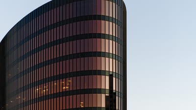 imeuble, l'architecture, bâtiment moderne, extérieur de l'immeuble, gratte-ciel, façade, immeuble de bureaux, bâtiment résidentiel, immeuble d'habitation, condominium