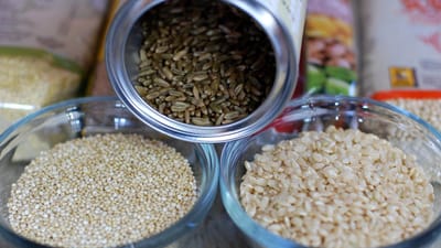 céréales, riz brun, quinoa, freekeh, brown, riz, aliments, ingrédient, en bonne santé, céréale, la graine, sec, biologique, sauvage, fibre, texture, nutrition, agrafe, diététique, entier, non cuit, végétarien, végétalien, régime, cuisson, cuisine, naturel, nutritif, comestible, noyau, protéine, les glucides, amidon, grouper, énergie, nutritionnel, savoureux, culinaire, céréales, céréales, quinoa, riz, riz, riz, riz, riz