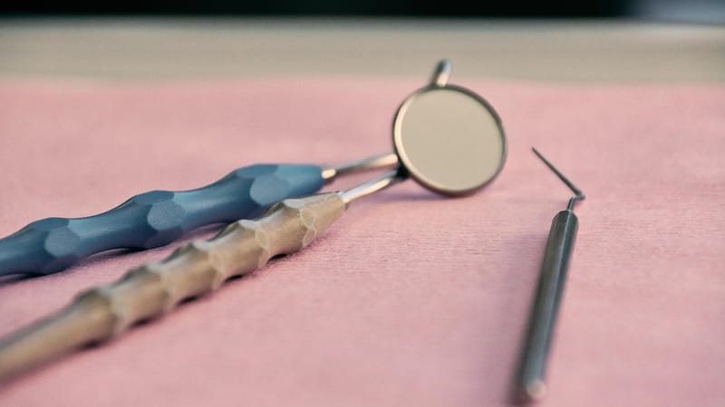 dentiste, instruments dentaires, santé dentaire, santé buccodentaire, hygiène dentaire, hygiène buccale, dentiste, dentiste, dentiste, dentiste, dentiste