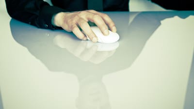 ordinateur, souris, bureau, cotravail, créatif, concepteur, free-lance, pigiste, style, périphérique d'entrée, réflexion, bureau à domicile