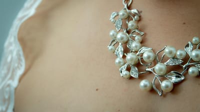 bijou, cou, bijoux, femme, mode, beauté, design, fille, portrait, pentes, belle, travail, cheveu, modèle, collier, luxe, féminin, esthétique