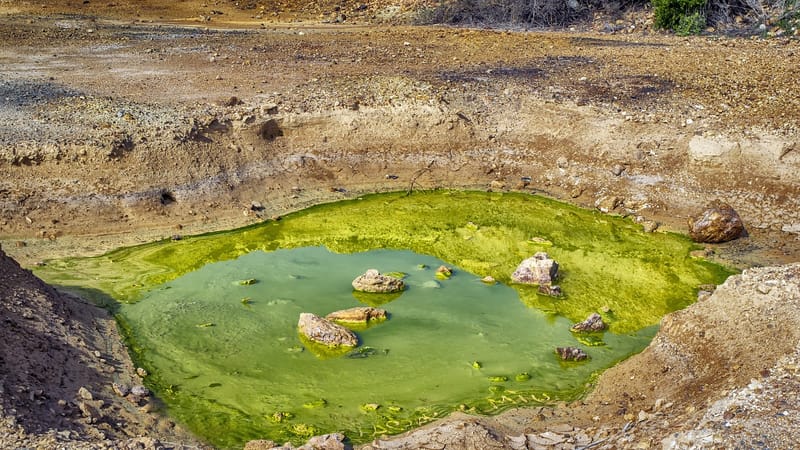 mines, déchets, pollution, eau, minéraux, nature, géologie