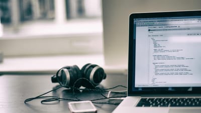 travailler, programmation, portable, de travail, codage, ordinateur, programmeur, la technologie, bureau, entreprise, pirate, les données, macbook, développeur, espace de travail, lieu de travail