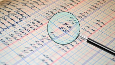 audit, comptabilité, grand livre, les figures, numéro, document, inspection, revoir, examen, évaluation, auditeur, loupe, verre, une analyse, zoom, chercher, financier, la finance, brun finances, brun zoom, brun numéros, brown document, brun de la comptabilité, audit, audit, audit, audit, audit, comptabilité, comptabilité, comptabilité