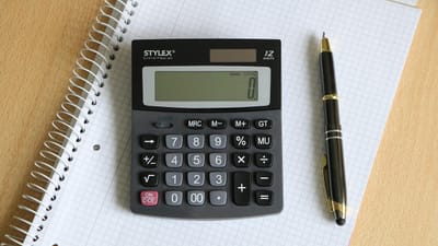 calculatrice, stylo à bille, bloquer, entreprise, blanche, articles de papeterie, bureau, comment calculer, calculatrice solaire, ordinateur, calculatrice, calculatrice, calculatrice, calculatrice, calculatrice, bloquer, ordinateur, ordinateur