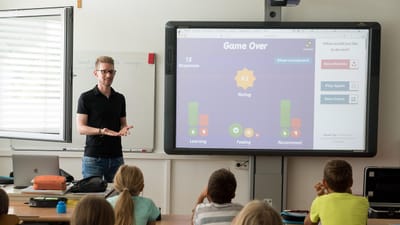 professeur, biens, plantes, et l'enseignement, nature, enseignement, tableau blanc, salle de classe, smart board, médias, formation, pour en savoir, l'école, conseil, retour d'information, école primaire