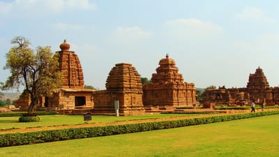 monuments de pattadakal, site de l'unesco, karnataka, inde, site du patrimoine mondial, patrimoine mondial de l'unesco, conservation historique, vénération, temples, l'architecture, asie