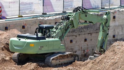 excavatrice, conducteur de pelle, matériel lourd, pneu, profil, barrière, travaux publics, bruit, travaux publics, travaux publics, travaux publics, travaux publics, travaux publics