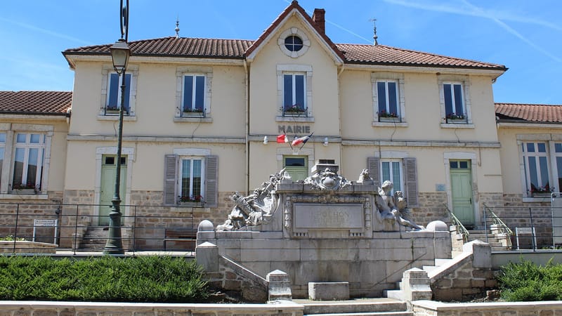 Viriat — Mairie Marboz 4