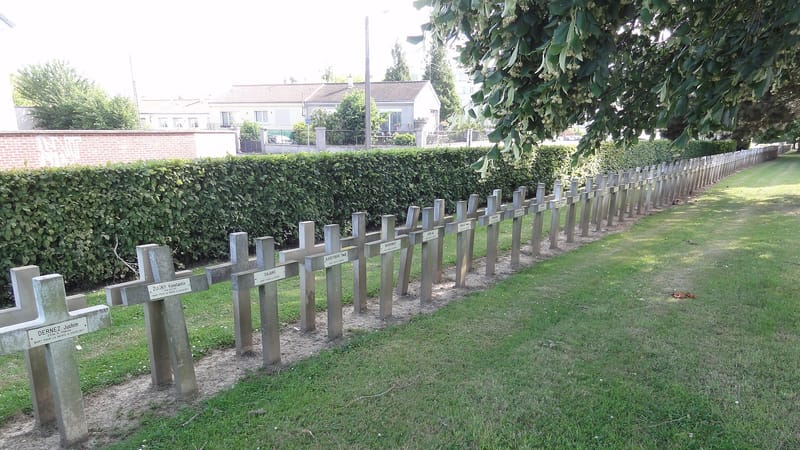 Hirson — Hirson (Aisne), cimetière allemand (02)